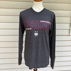 Uconn Huskies T-Shirt Long Sleeve